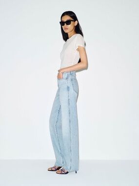 Reformation Val 90s Mid Rise Straight Jeans Blue - Size 26